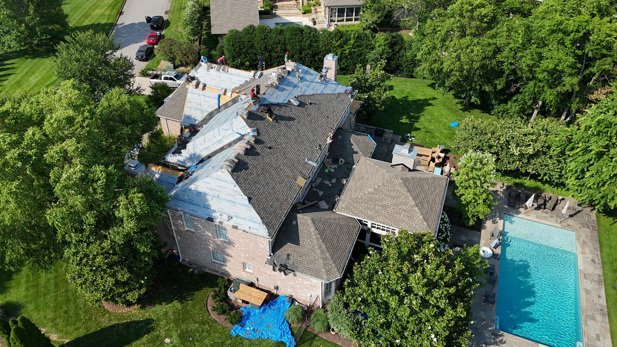 Completed architectural shingle roof — Hendersonville area
